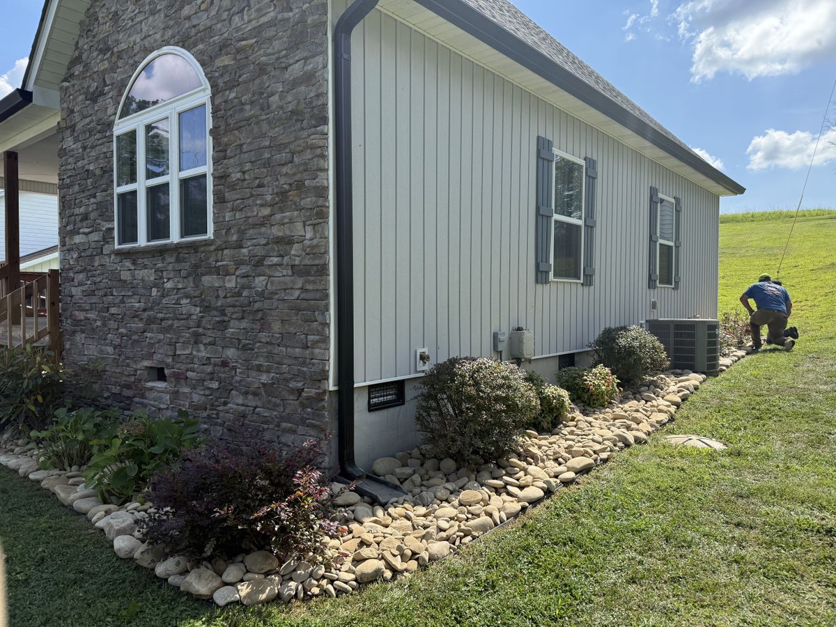 Other Services for Lafollette Mulch, Stone and Lawn Care in La Follette, TN