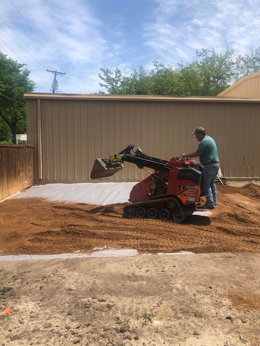 Landscape Design for Danny's Custom Landscaping & Woodchuck Firewood in Garland, TX