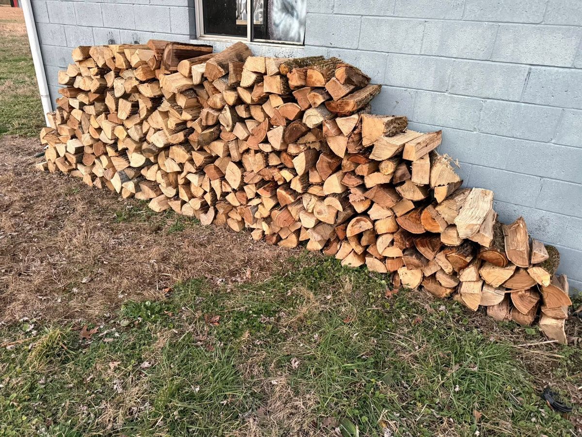 Firewood Delivery for Arnold’s Outdoor Solutions in Woodbury, TN