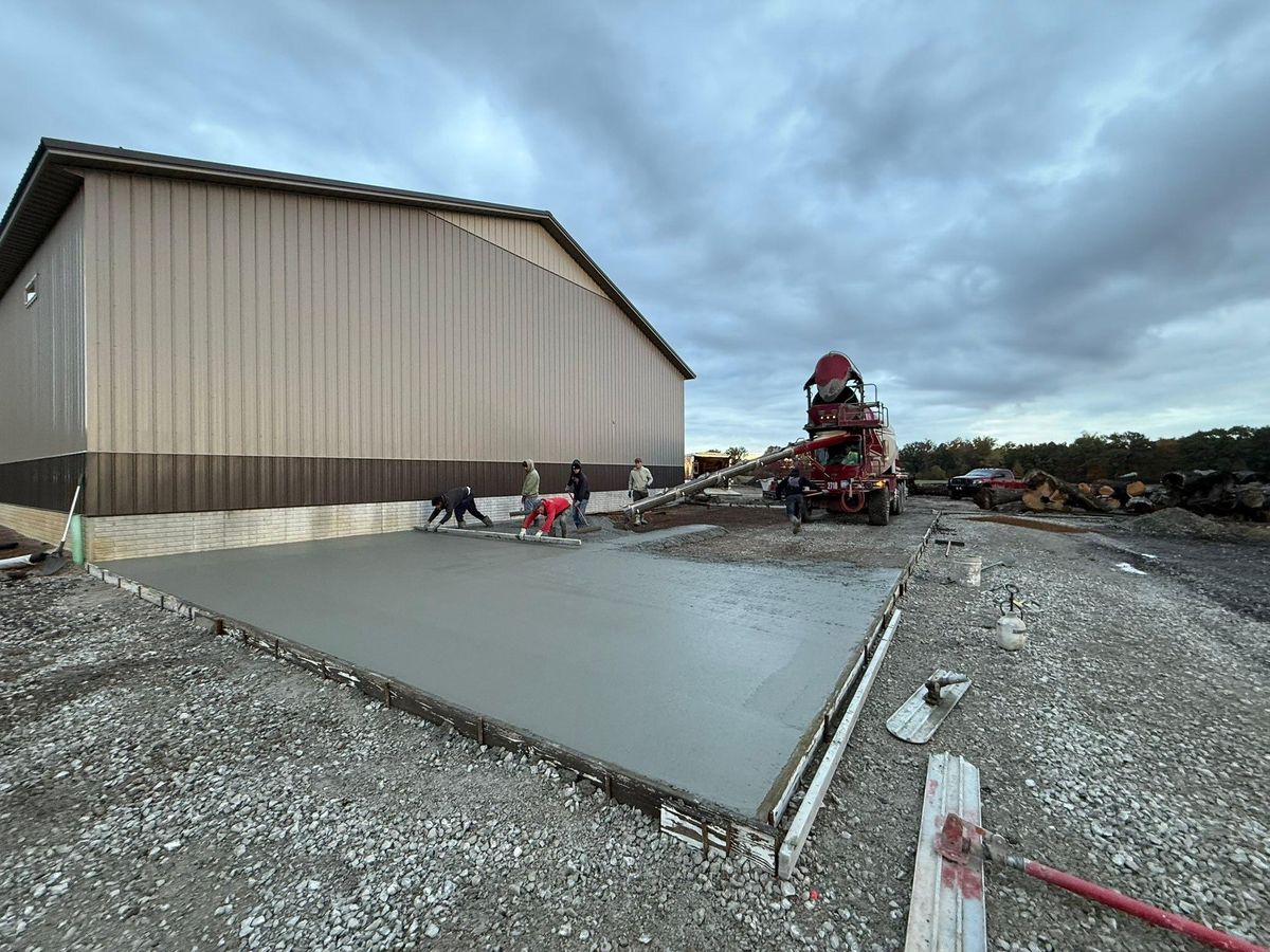 Driveways & Sidewalks for Whitfield Concrete Construction in Solsberry, IN
