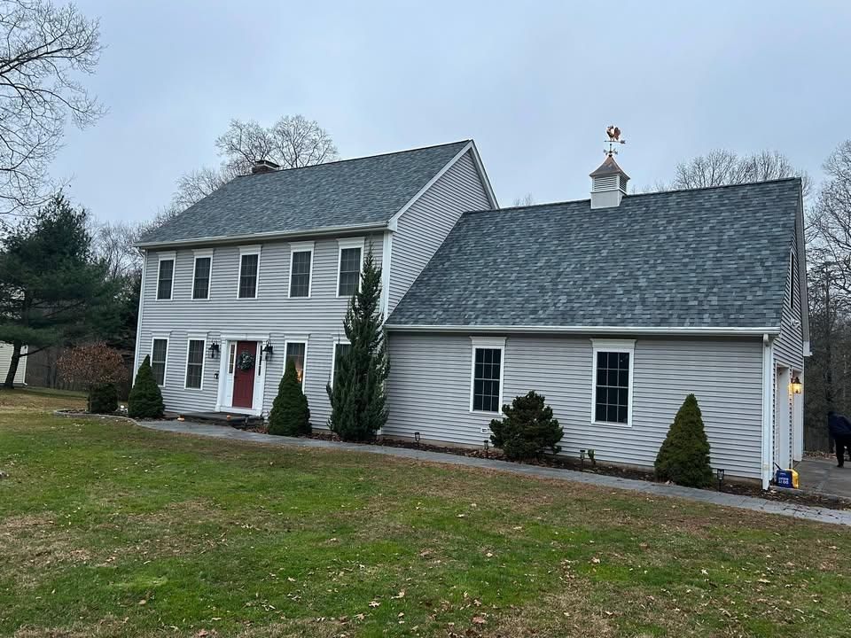 Siding installation for CT Eastern Builders in Stafford, CT