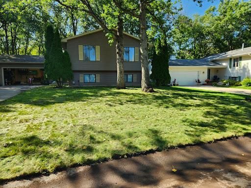 Landscape Design for K & I Lawn Care Service  in Eden Prarie, MN