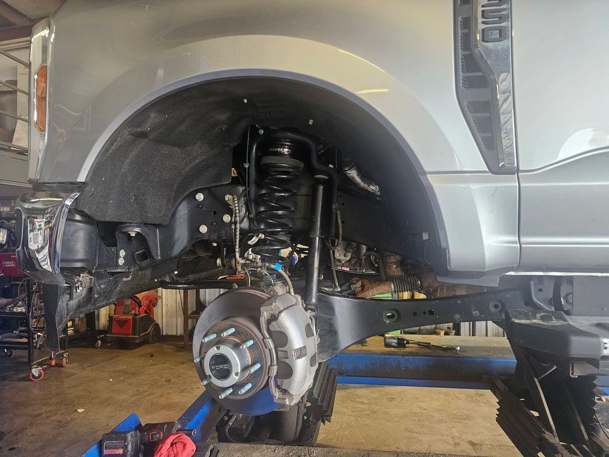 Lift Kits for Main Street Tire Henryetta in Henryetta, OK