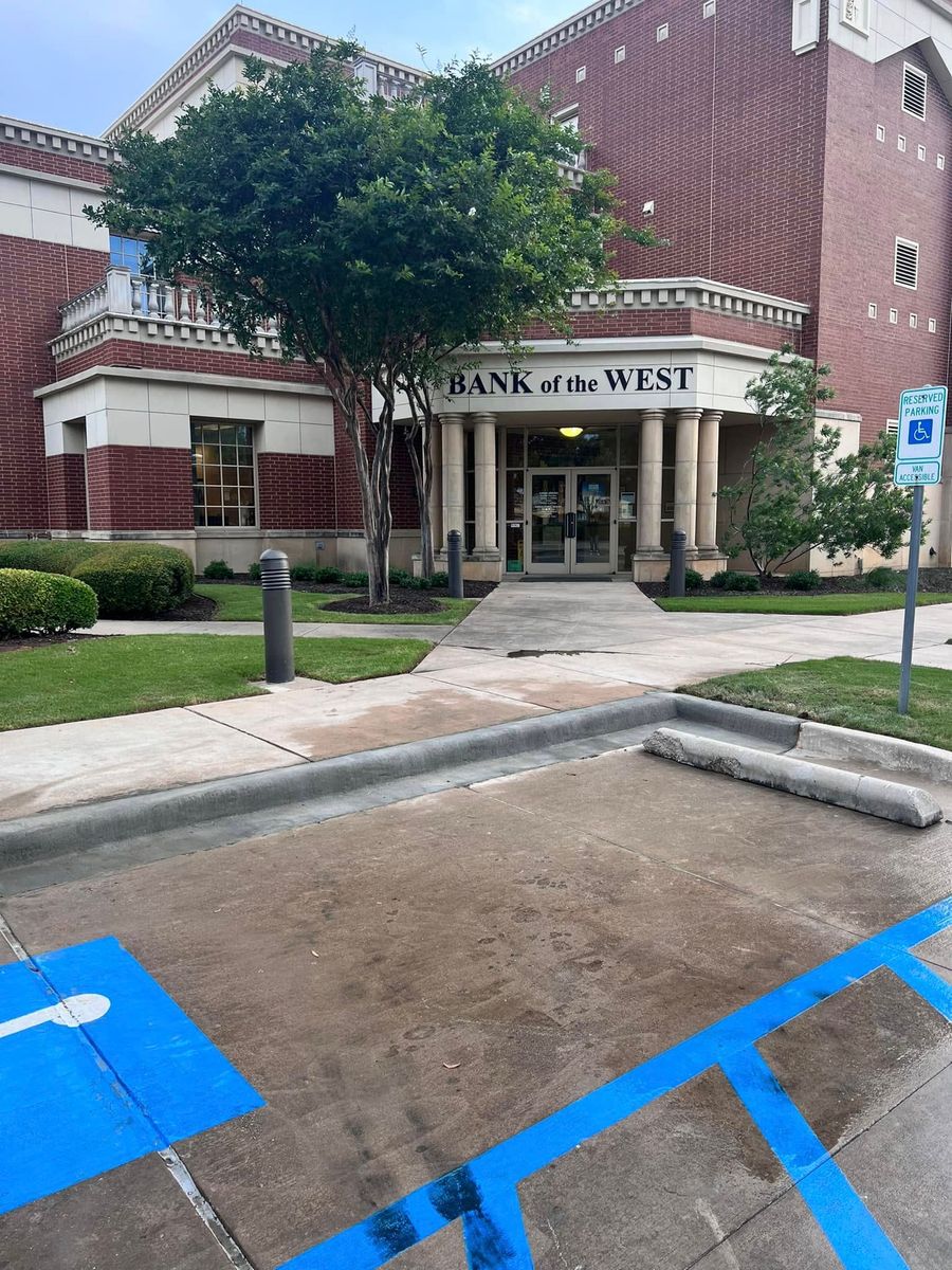 Sidewalk Installation for Midcities Concrete in Arlington, TX