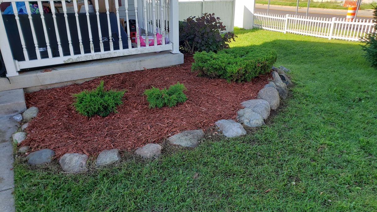 Mulch Installation for Land Movers in Kalamazoo County, MI