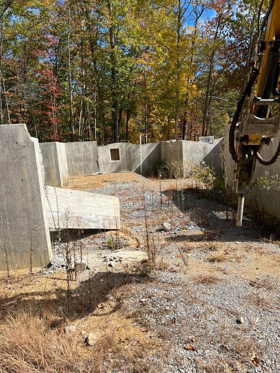 Foundation Excavation for Grayson Groundworks in Sevierville, TN