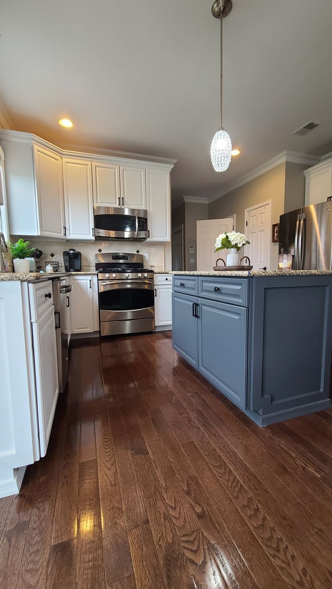 Kitchen and Cabinet Refinishing for Rodriguez Painting Service in Hamilton, NJ