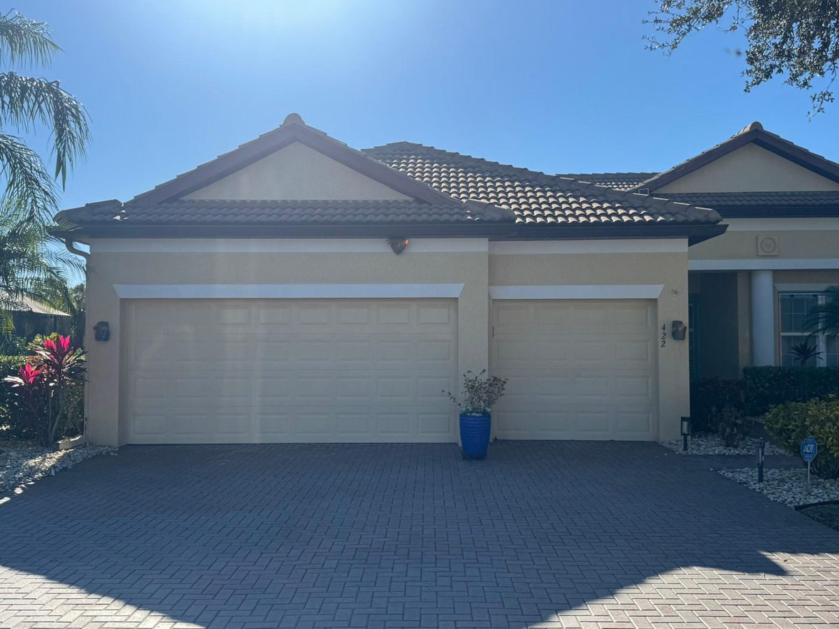 Interior Painting for Cruz Diaz Painting LLC in Sun City Center, FL