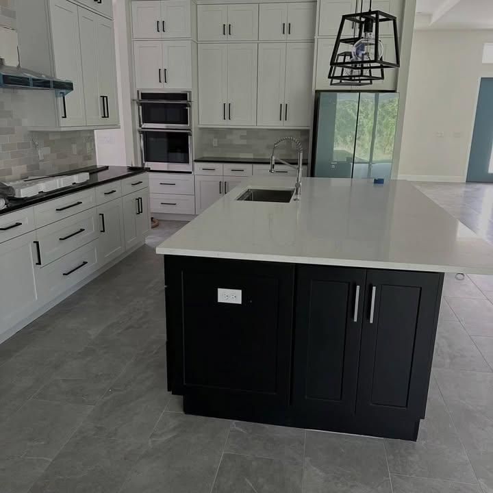 Kitchens for MJ'S TRIM INC. in Orlando, FL