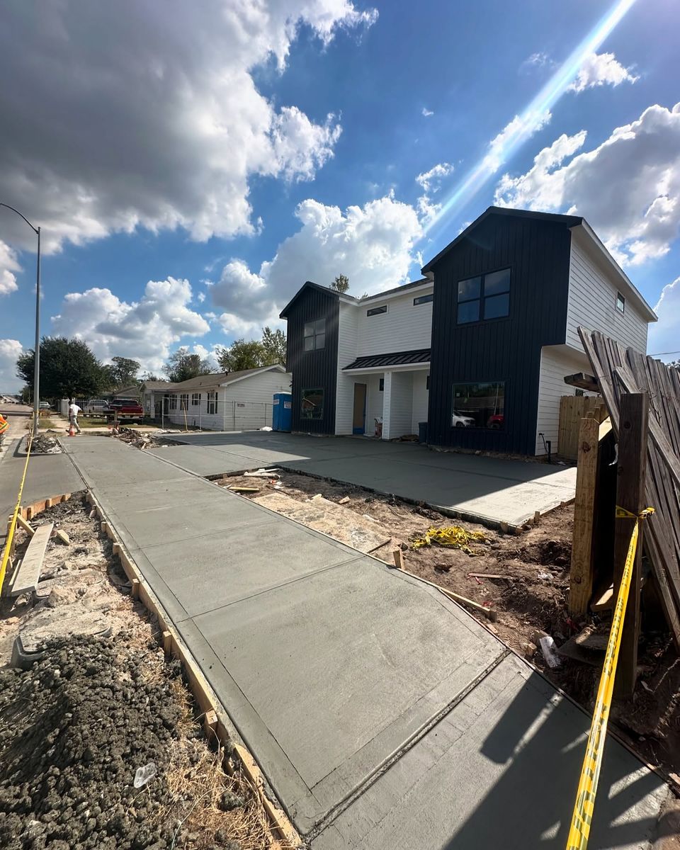 Sidewalk Installation for Lonestar Construction Contractors LLC in Houston, TX