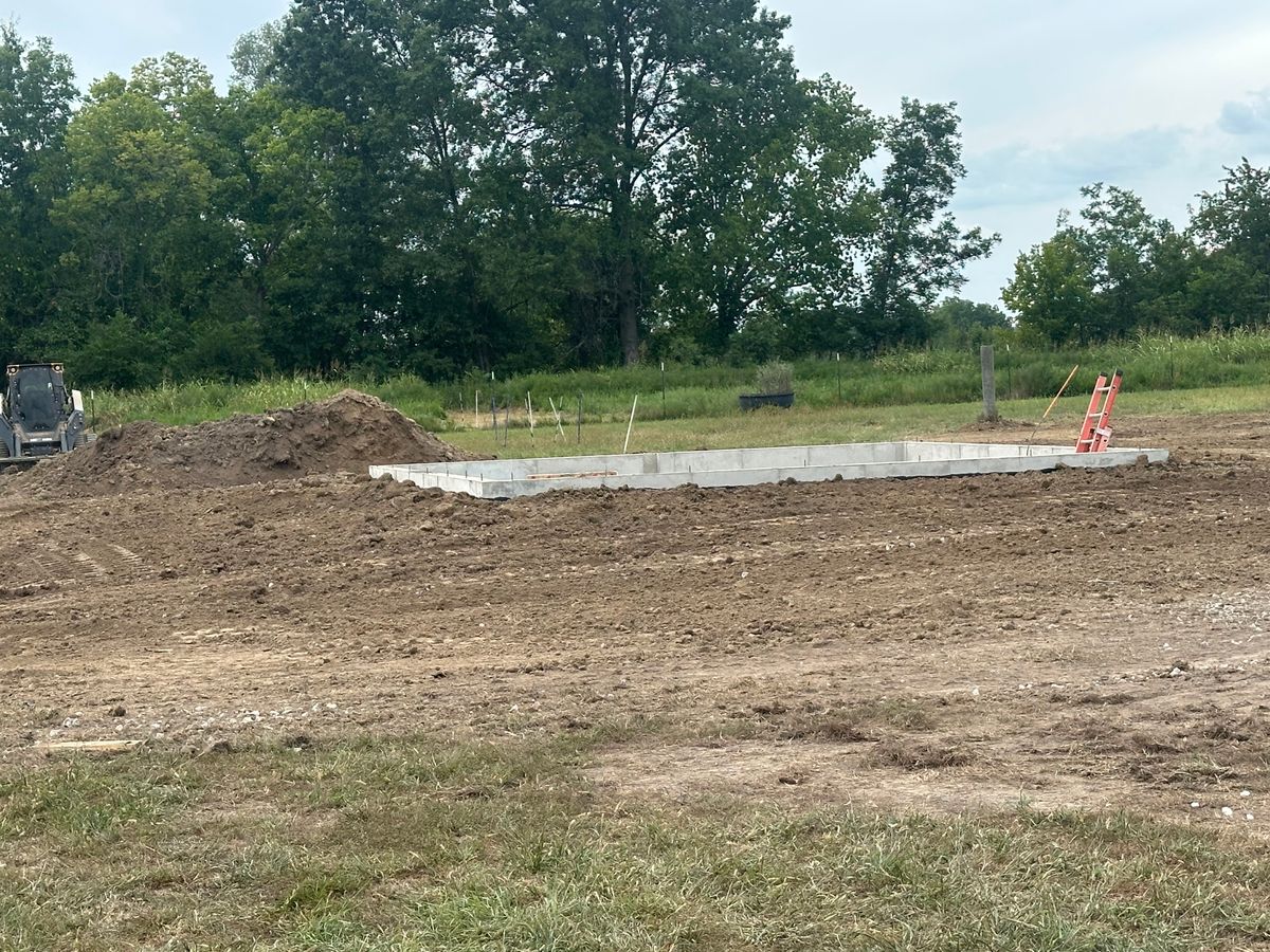 Concrete for Crump Construction & Roofing, LLC  in Urich,  MO