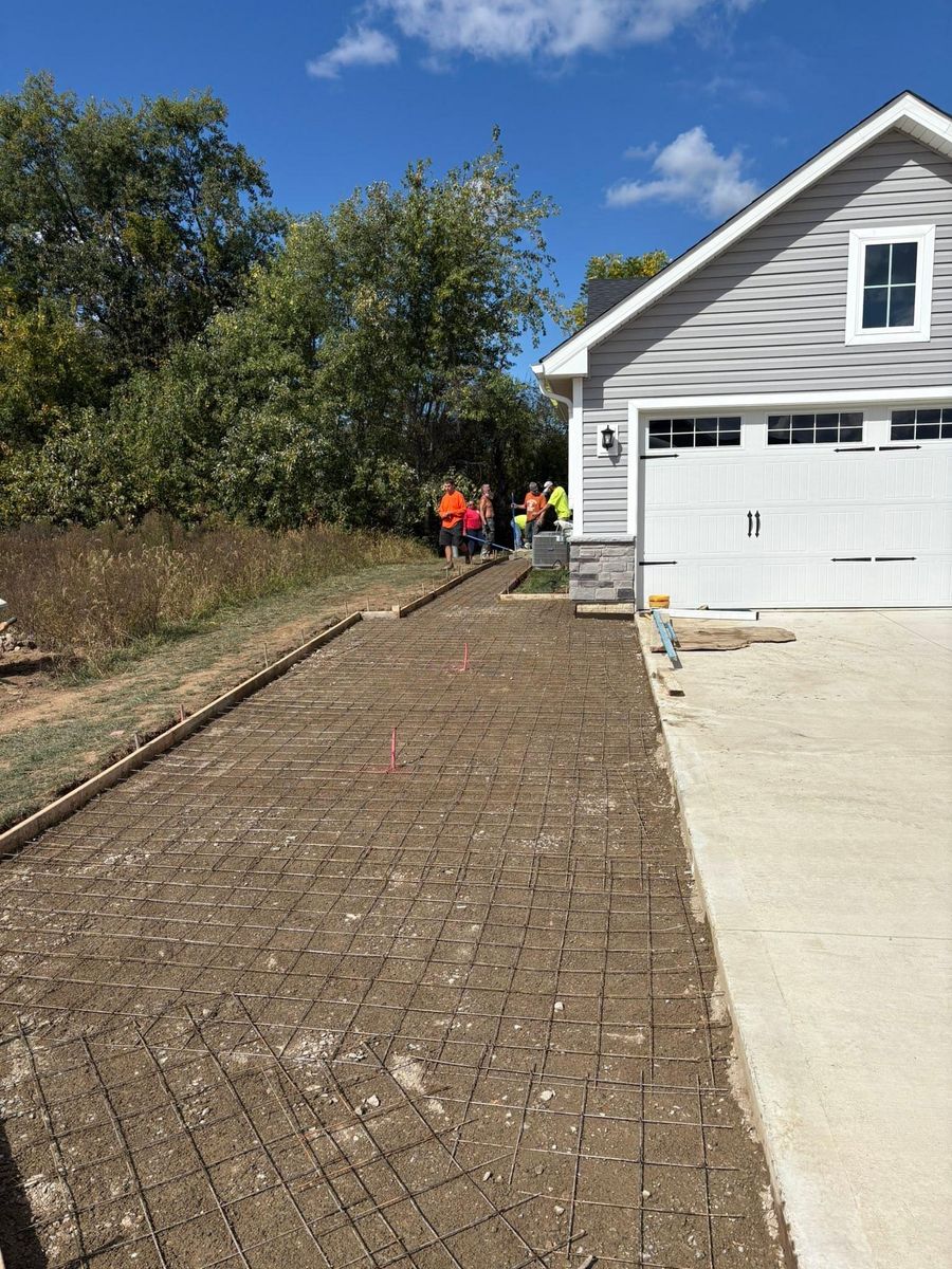 Patio Design & Installation for Concrete Pros, LLC in Lorain, OH