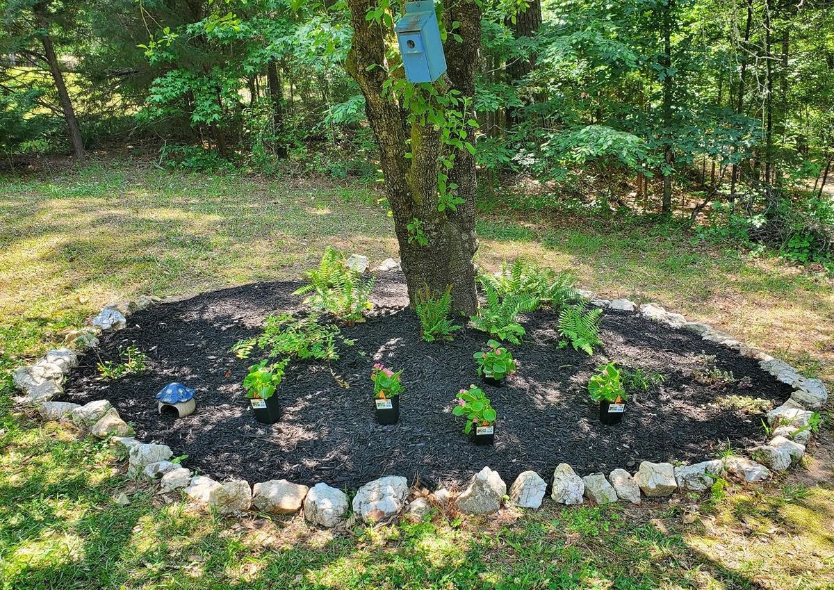 Commercial Lawn Maintenance for Muddy Paws Landscaping in Blythewood, SC