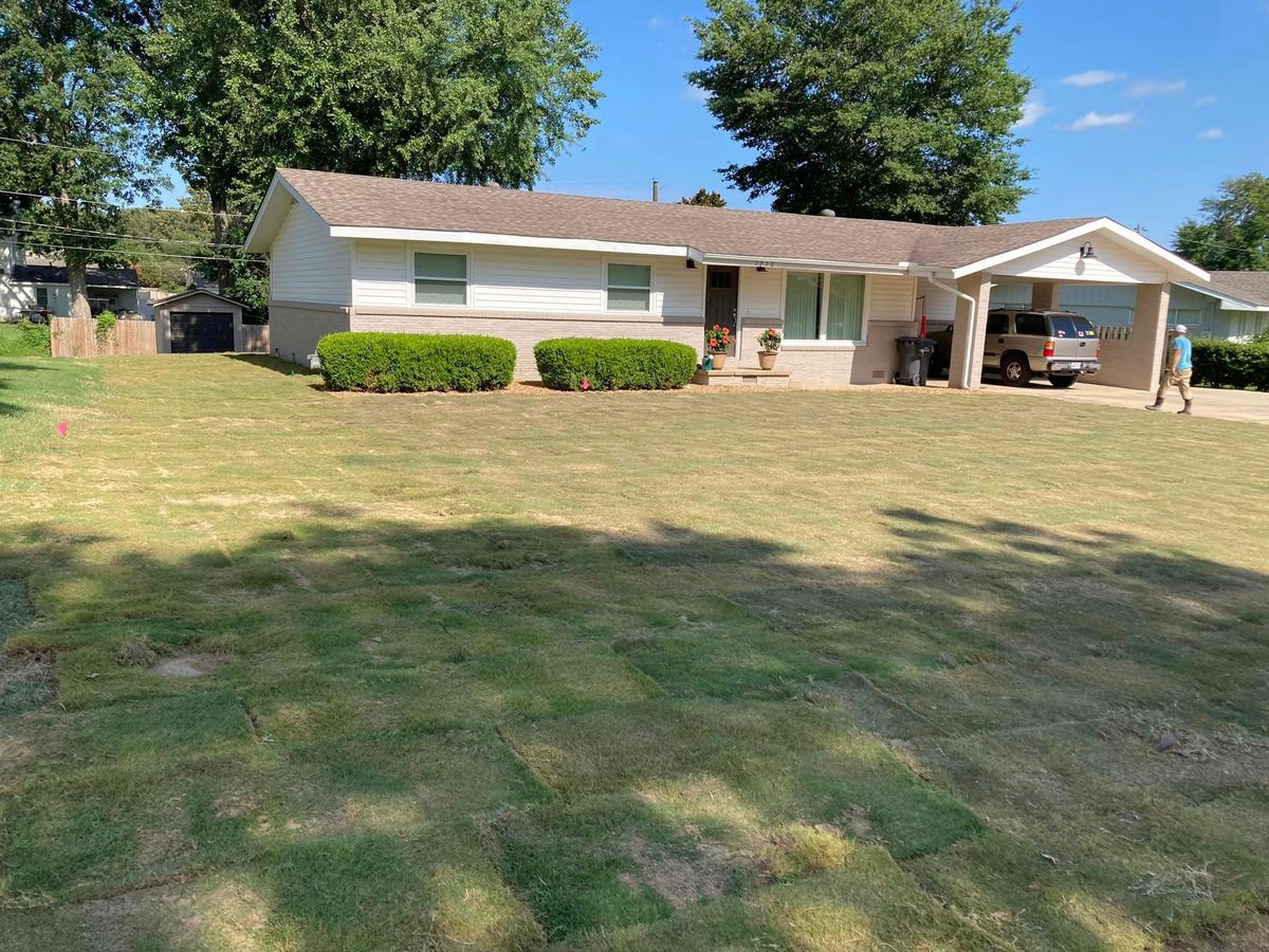 Lawn Care for Harness Lawn and Land Management  in Jonesboro ,  AR