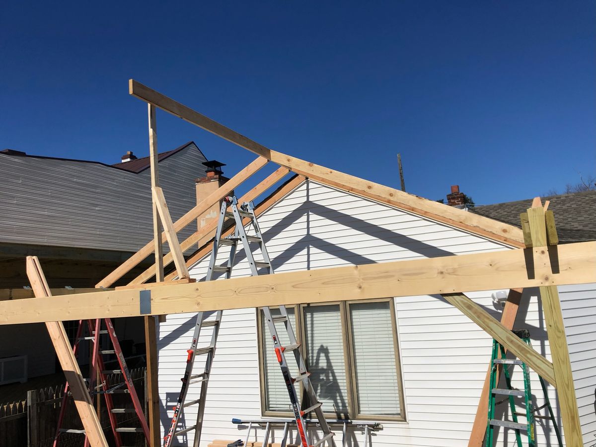 Roofing for J&H General Contracting LLC in Williamsburg, KY