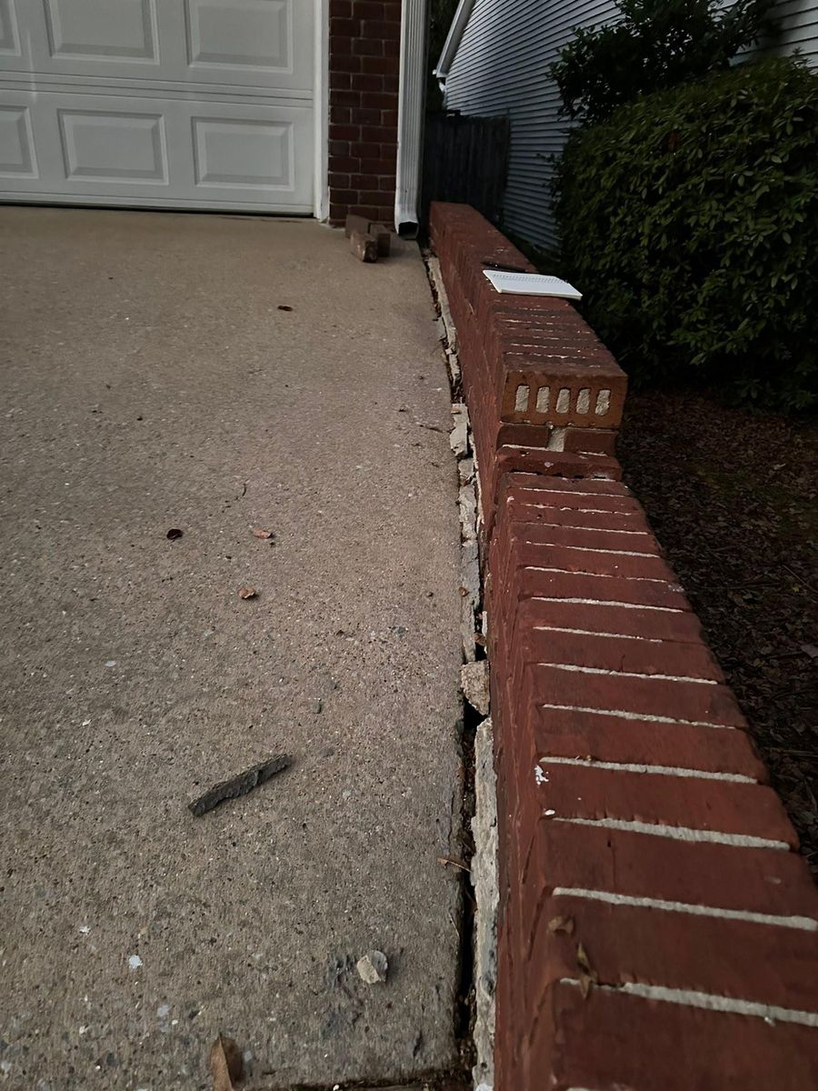 Sidewalk Installation for Kings Concrete & Construction in Tuscaloosa, AL