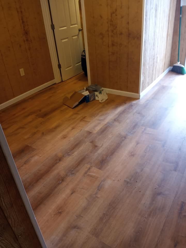 Flooring for E and C Handyman and Construction in Owensboro, KY