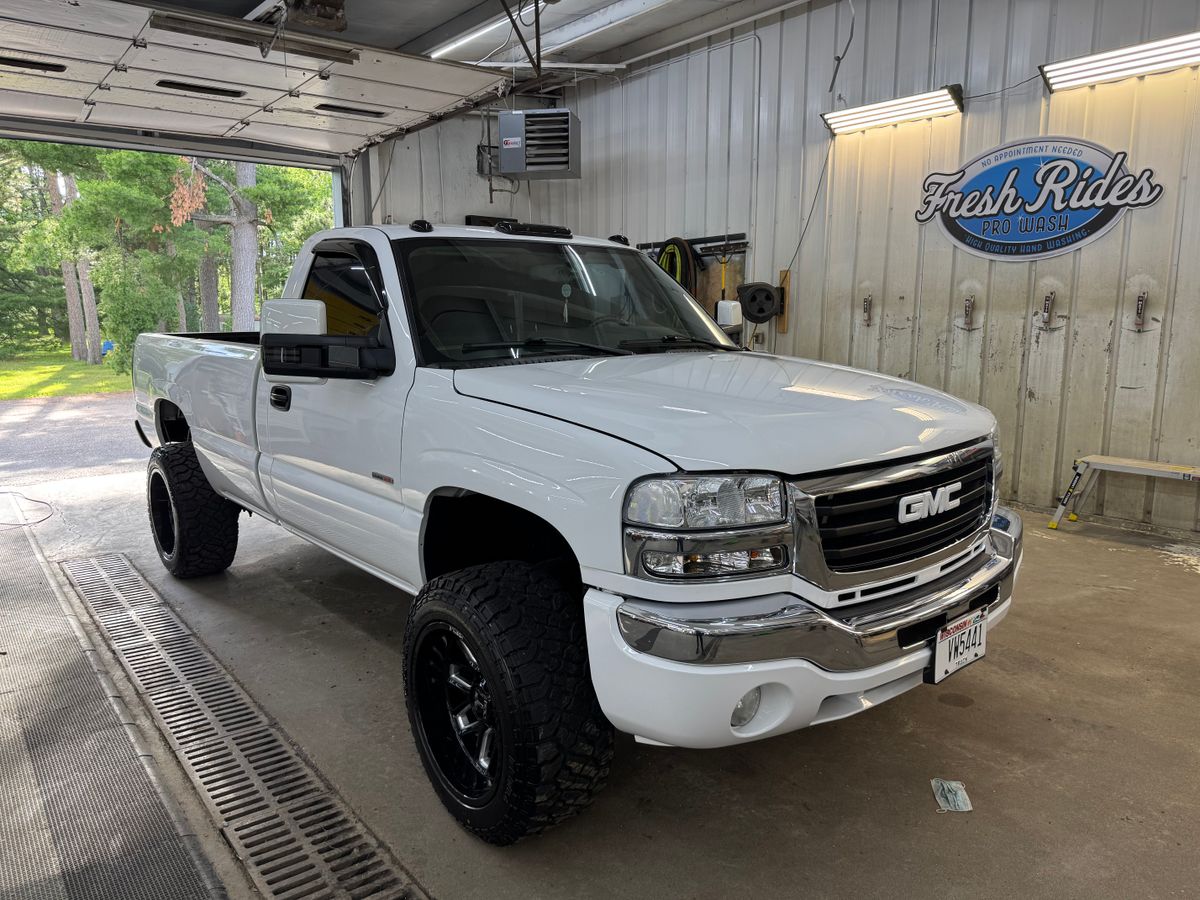 Foamy Refresher for Fresh Rides Pro Wash in Wisconsin Rapids, WI