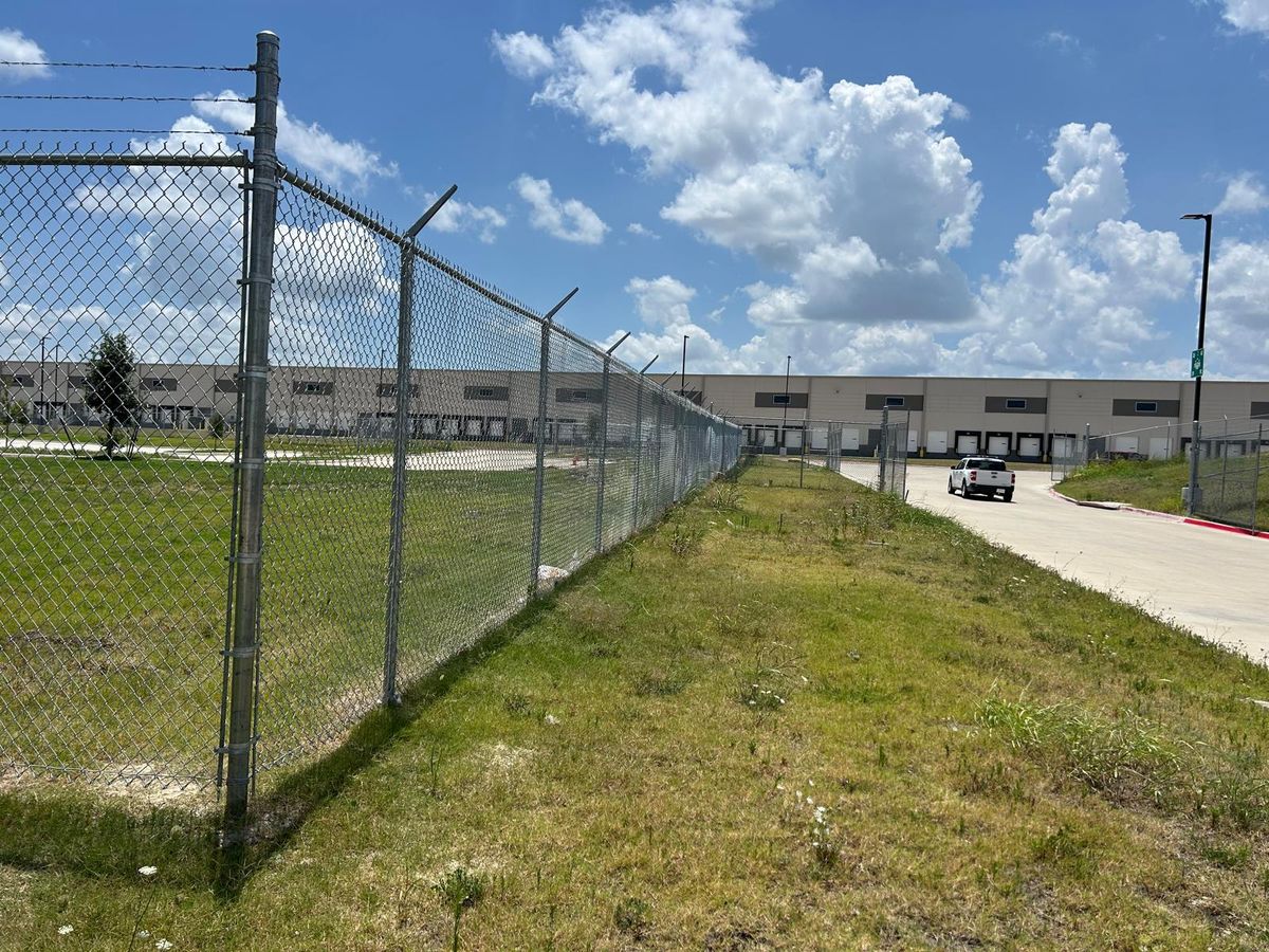 Commercial Fencing for A&O Texas Solutions in Arlington, TX