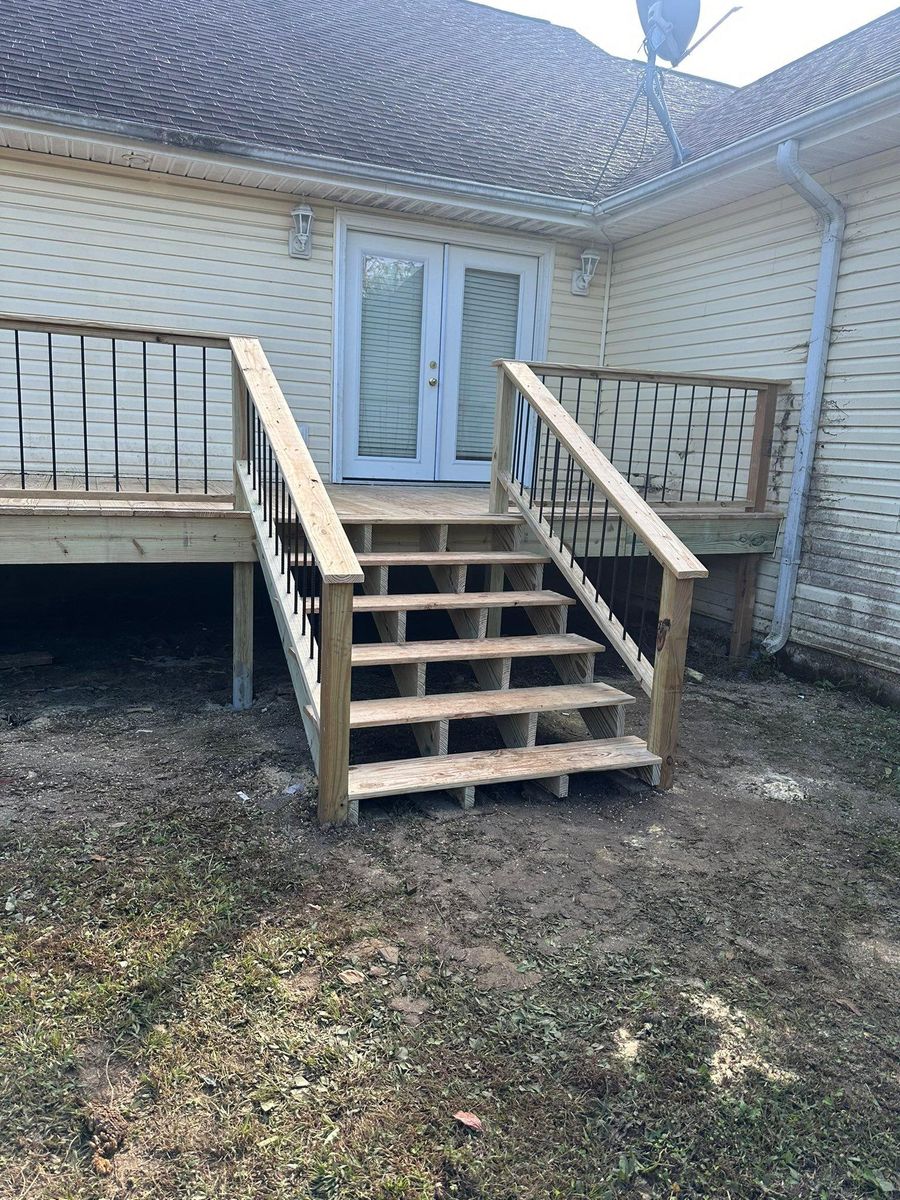 Deck & Patio Installation for Starr Tile & Remodeling in Russellville,,  AL