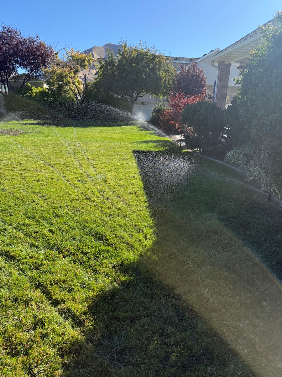 Mowing for Platinum Lawn Service in Santaquin, UT