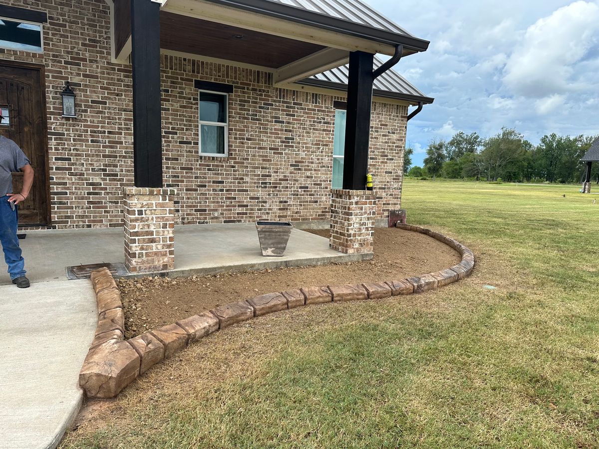 Landscaping for Texas Curb N Borders in Houston, TX