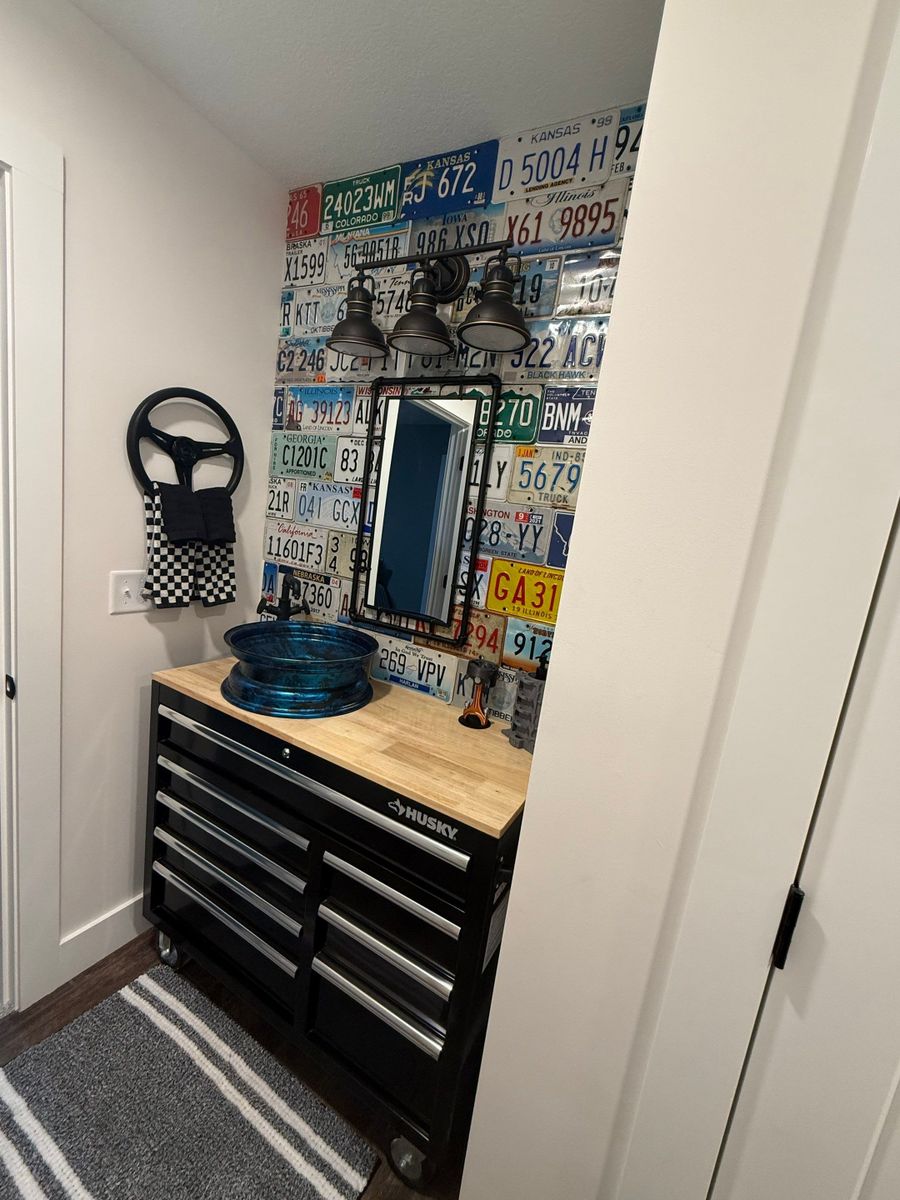 Custom Cabinetry for Edgecomb Builders in Ottawa , KS