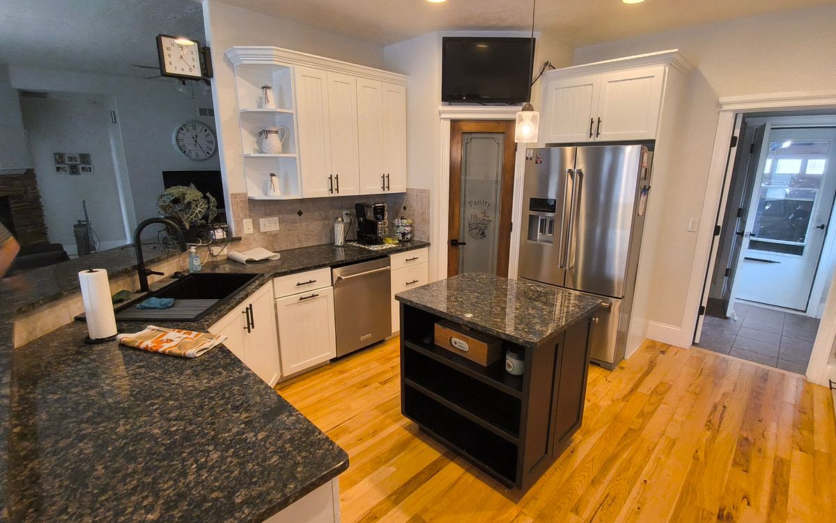 Kitchen and Cabinet Refinishing for Diamond Edge Painting in Greeley, CO