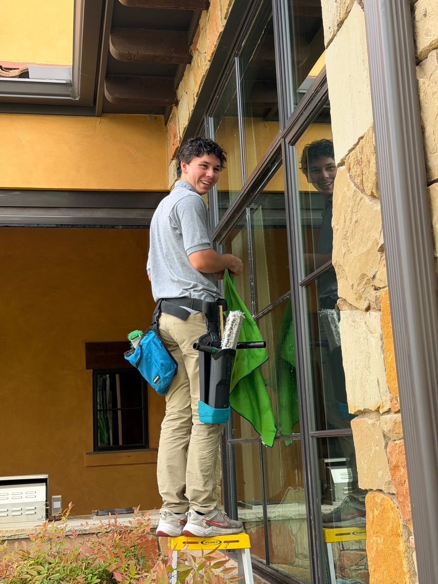 Window Cleaning for House Beautiful Home Services in Austin, TX