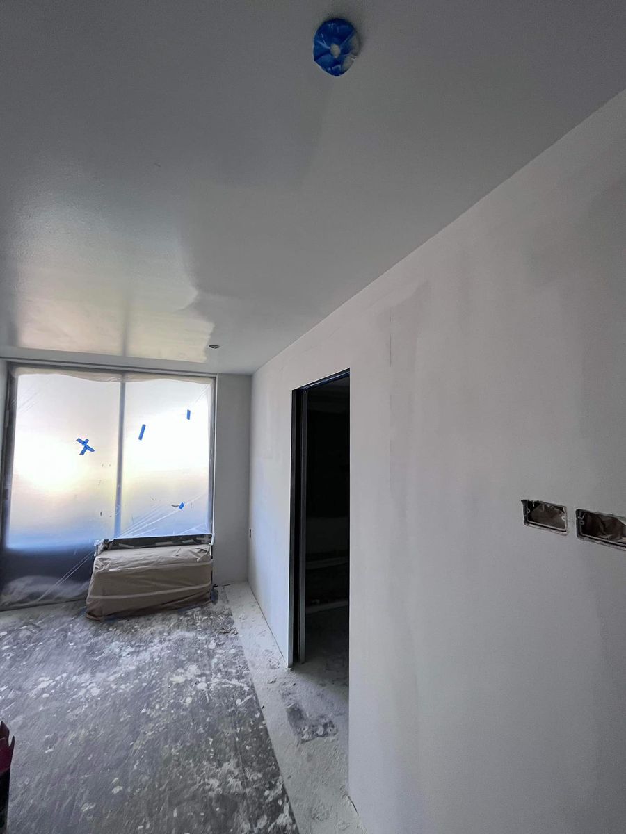 Specialized Hand & Spray Texturing for Rolan’s Pro Finish in Amarillo, TX