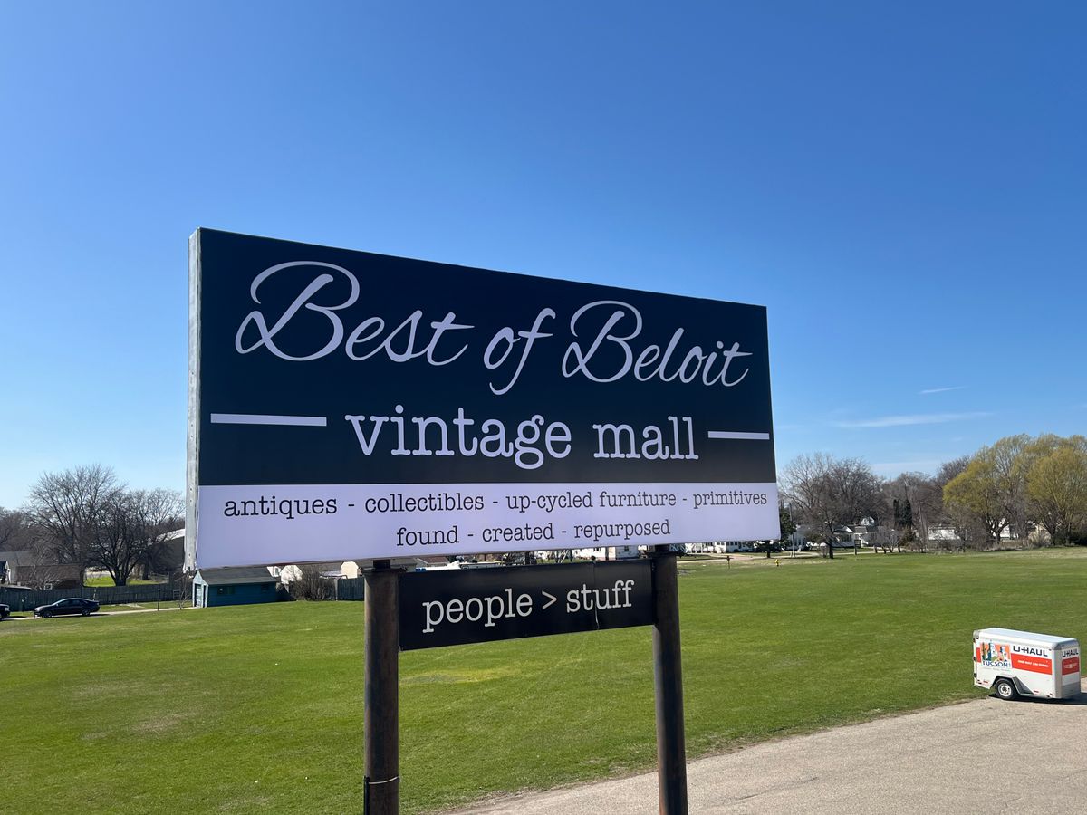 Store Front Signs for MTZ Signs in Janseville, WI