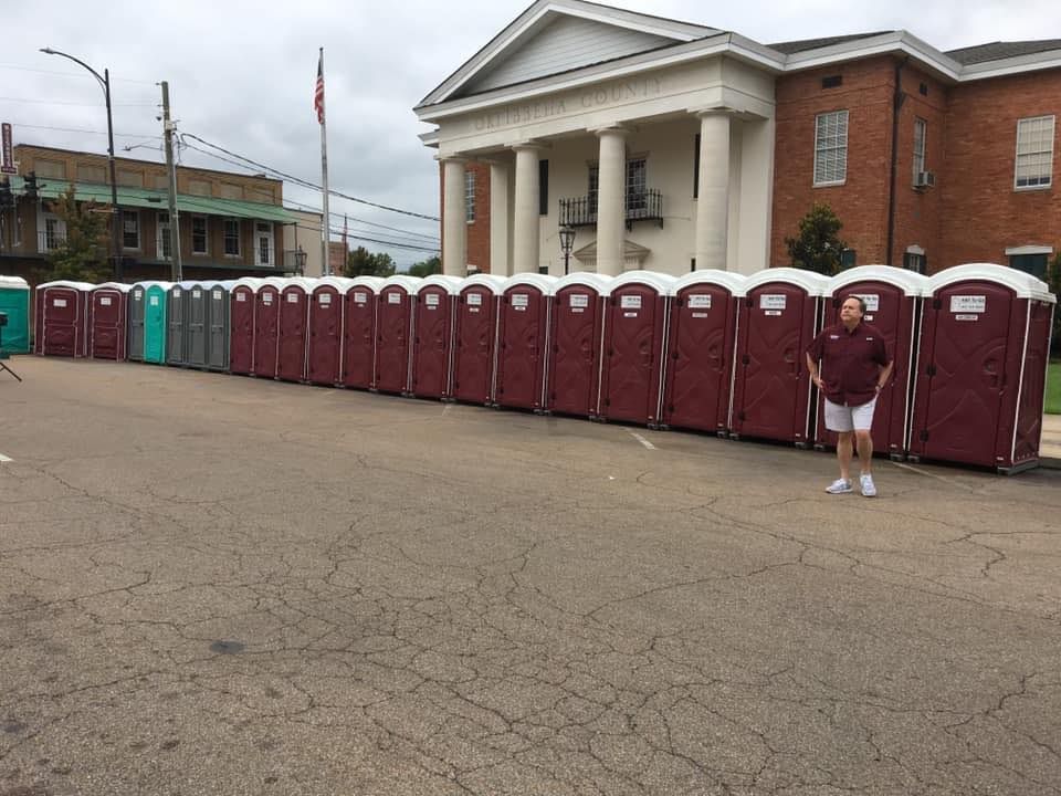 Commercial for Parker Disposal in Starkville,, MS