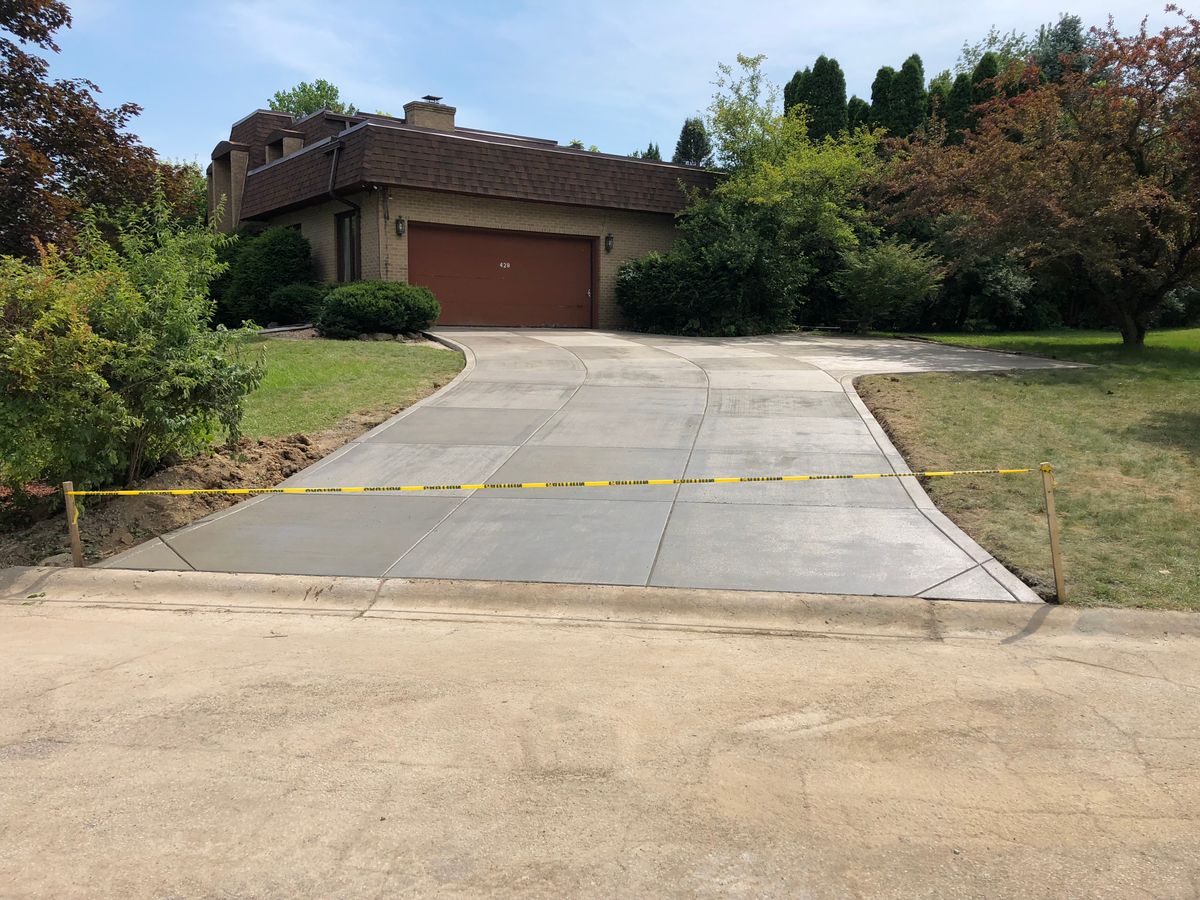Driveway Installation for Fuentes Concrete Construction in Hammond, IN