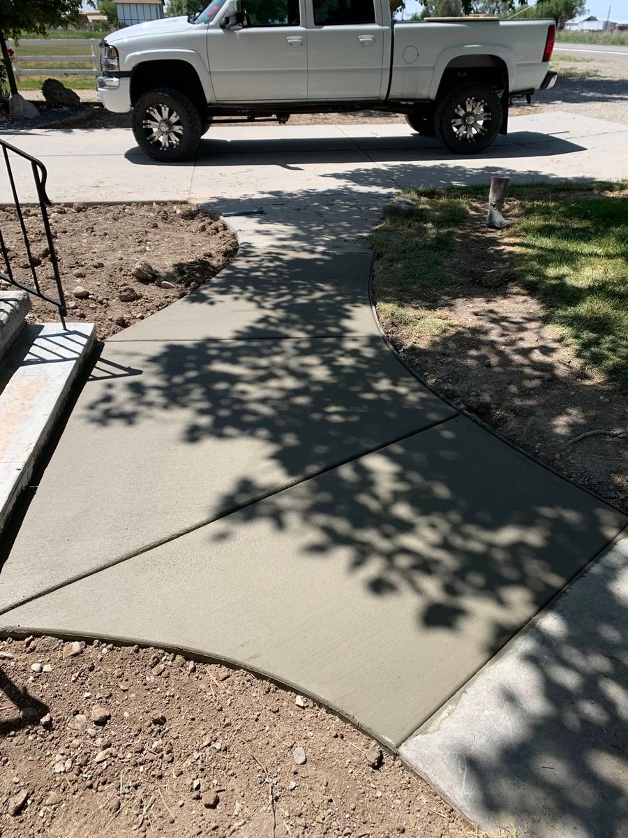 Sidewalk Installation for Diamond Peak Concrete in Garland, UT