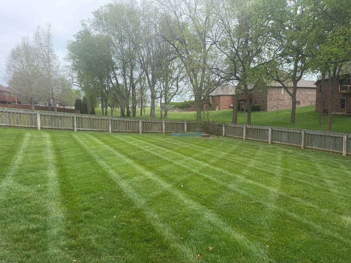 Lawn Mowing for Mowraculous in Republic, MO