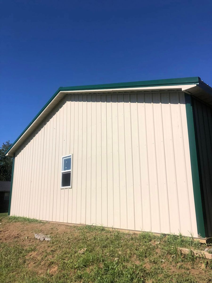 Pole Barns for Young and Son Construction in Nebo, KY