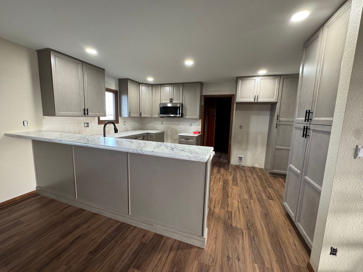 Kitchen & Bathroom Renovation for Edgecomb Builders in Ottawa , KS