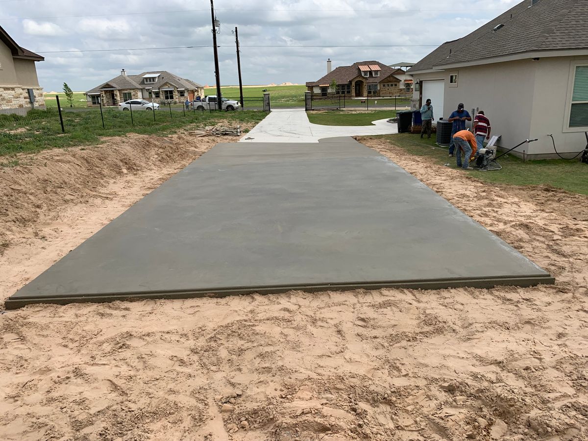 Concrete Construction for King Services in Seguin, TX