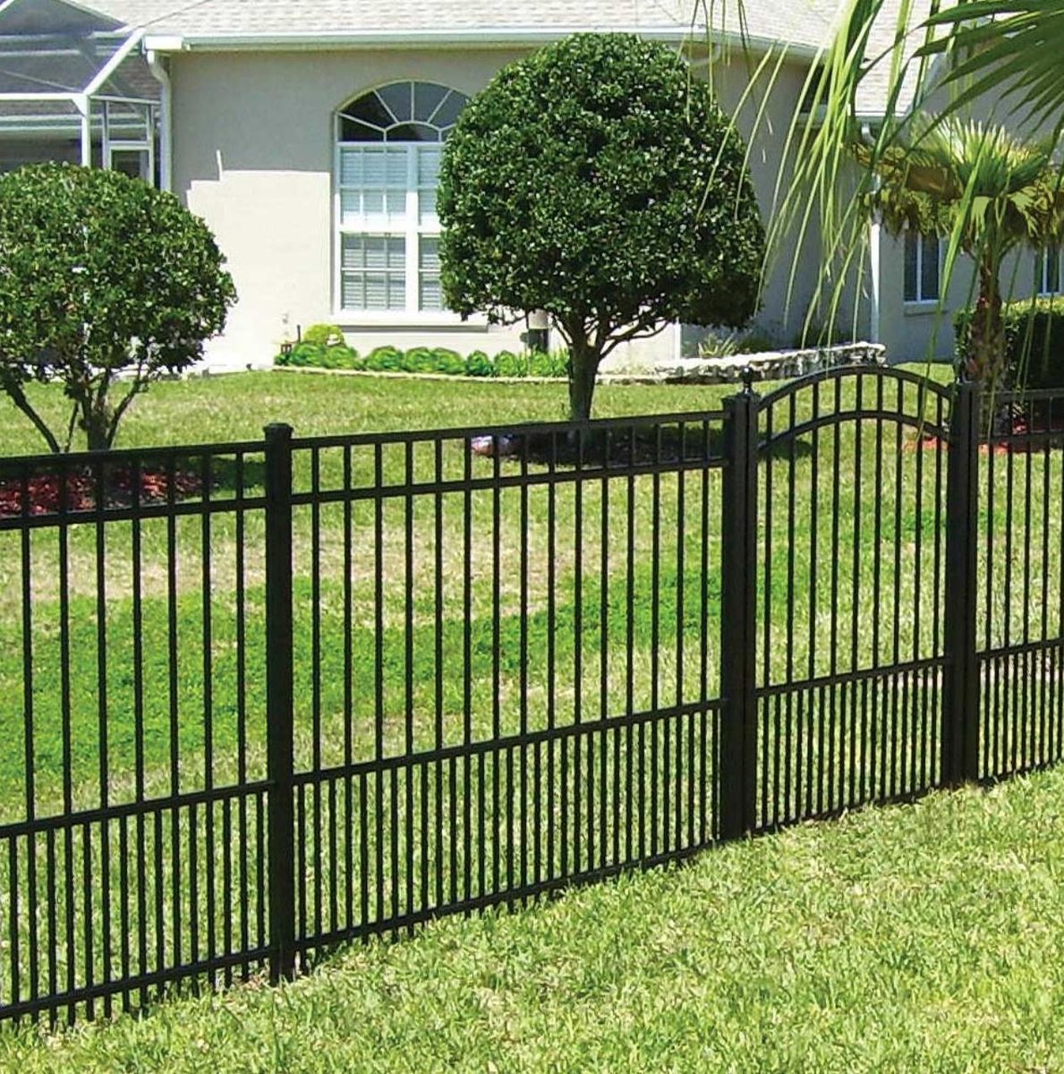 Fence Installation for Napolis Services LLC in Noblesville, IN
