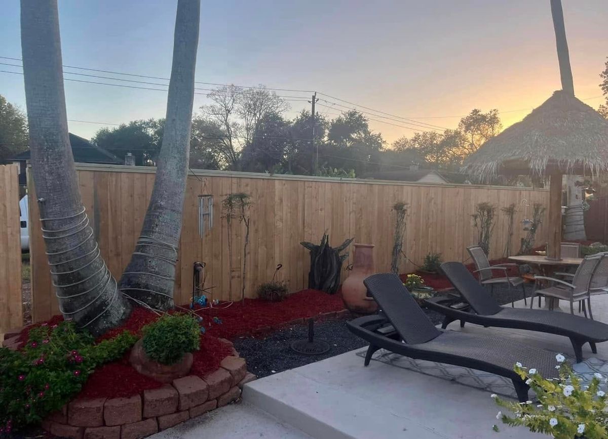 Fence Installation for Longhorn Fence & Land Development in Webster, TX