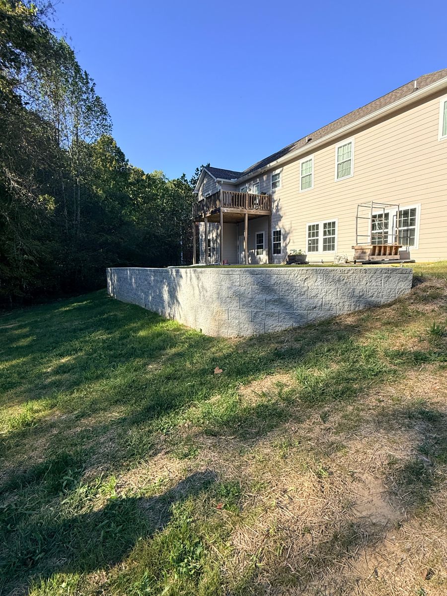 Natural Stone Hardscape for Pro Lawn and Landscape in White Bluff, TN