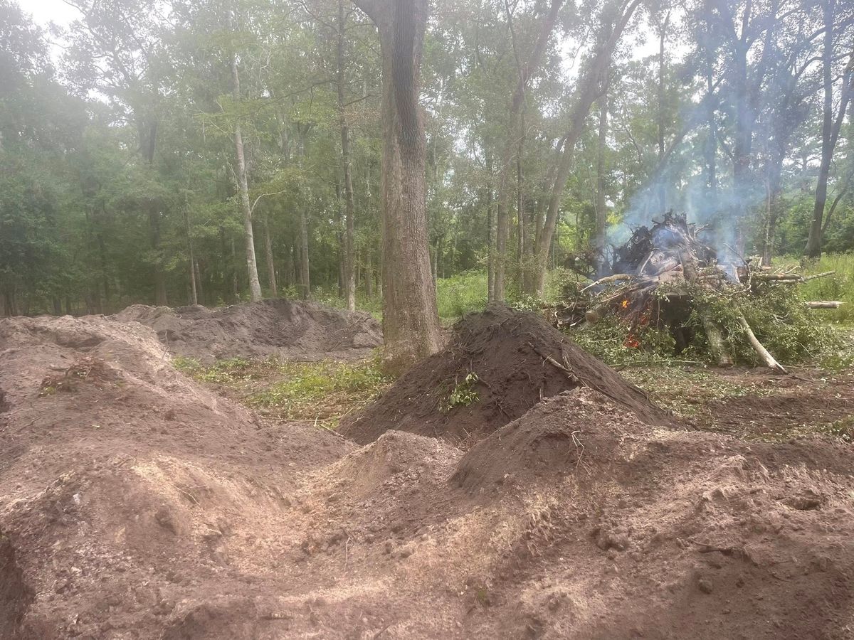 Leveling for Ewc Land Clearing and more in Lake Park, GA