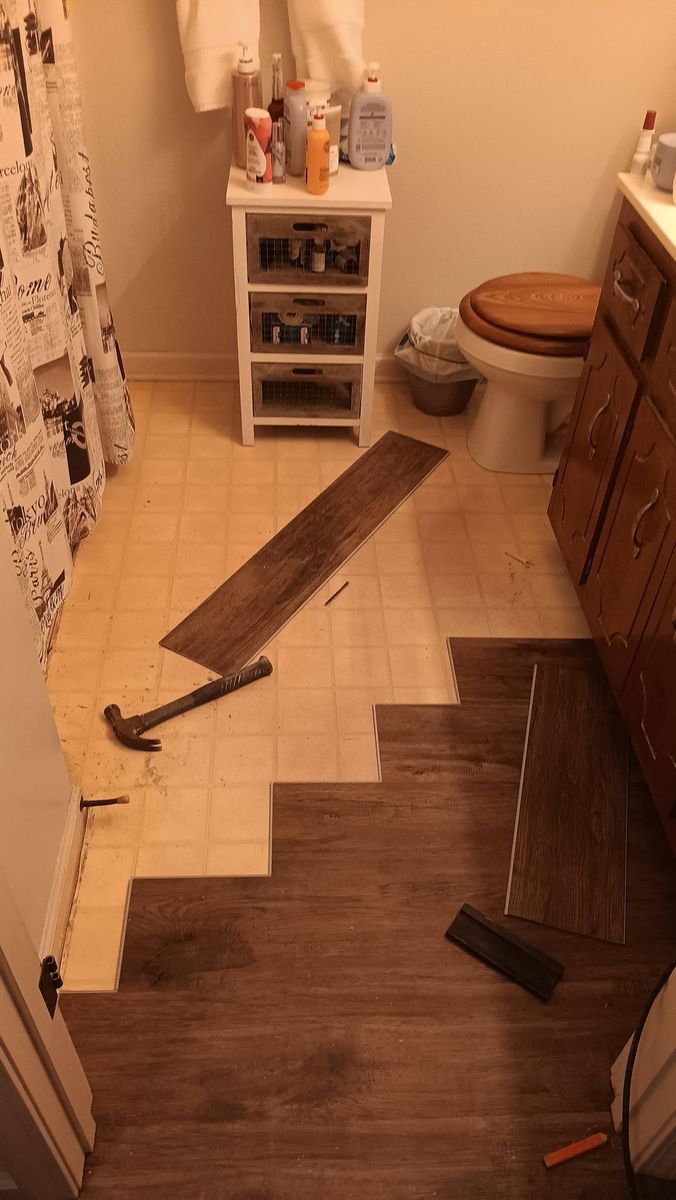 Floor Installation for Middle Tennessee Wood Floors in Clarksville, TN