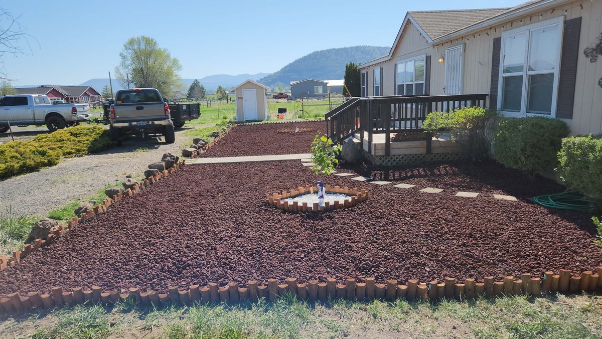 Mulch Installation for Bernal's Lawn Care/Tree Service in Klamath Falls,  OR