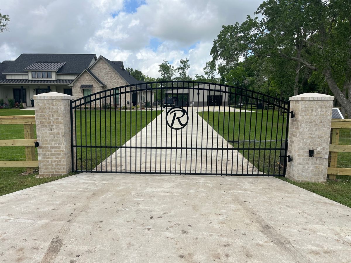 Gate Installation And Repair for Aly Fence in Angleton, TX