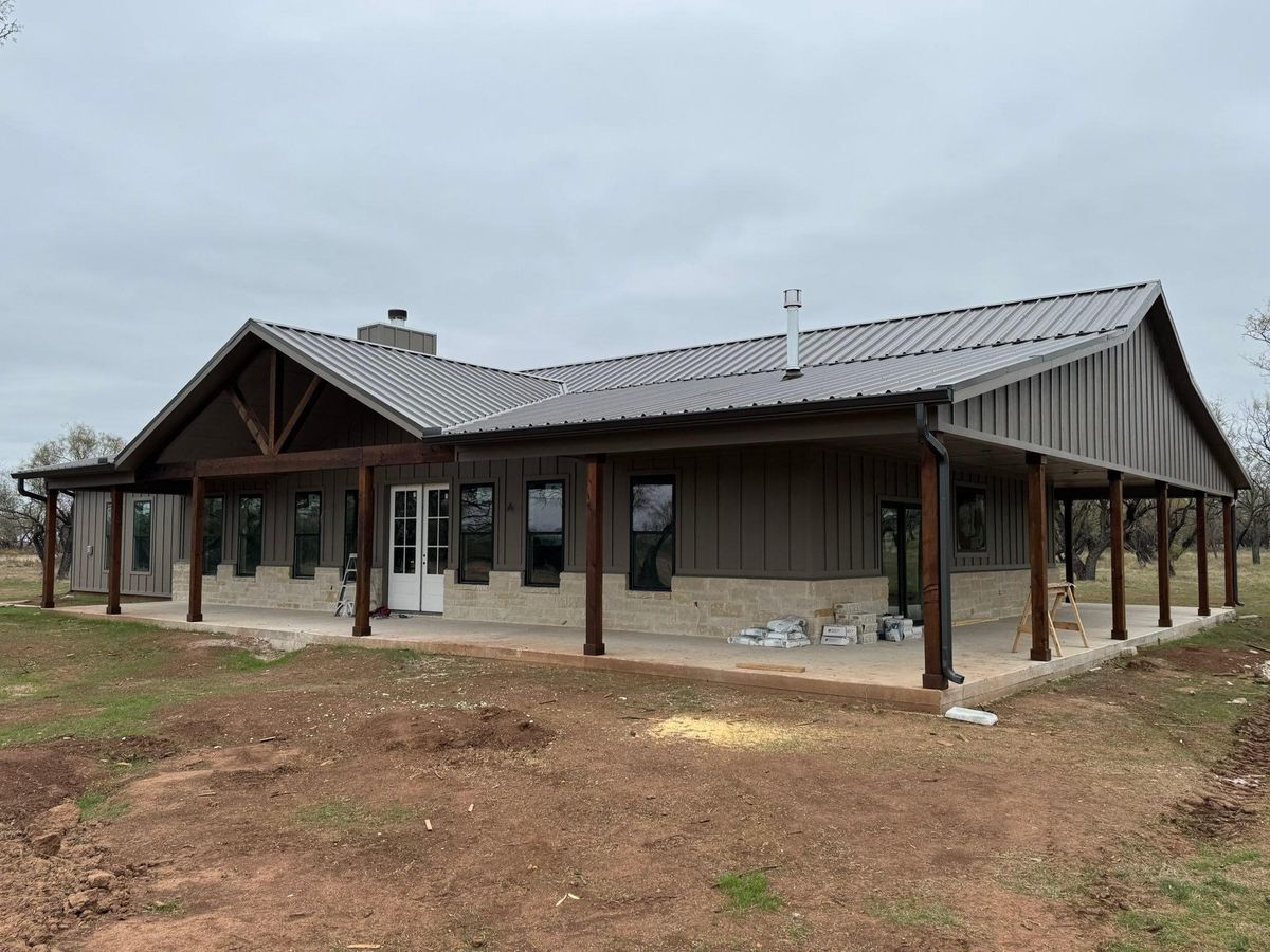 Residential New Builds for Reaves Custom Homes LLC in Jacksboro , TX