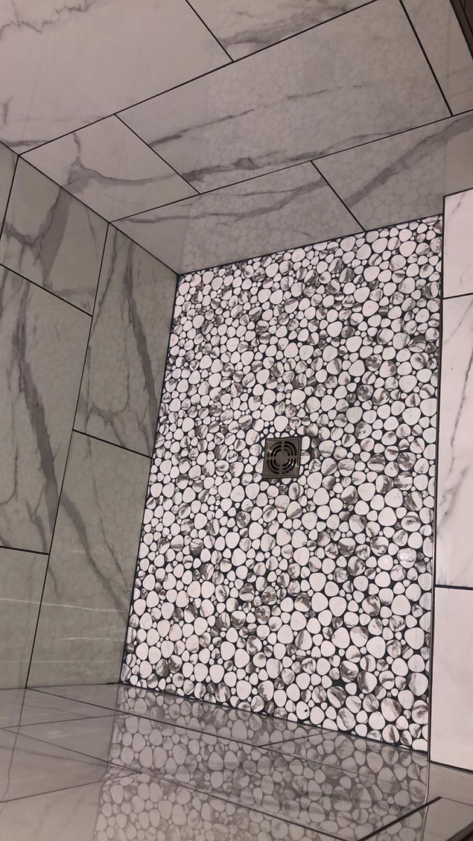 Mosaic Tiling for The Tile Guy in Paris, TN