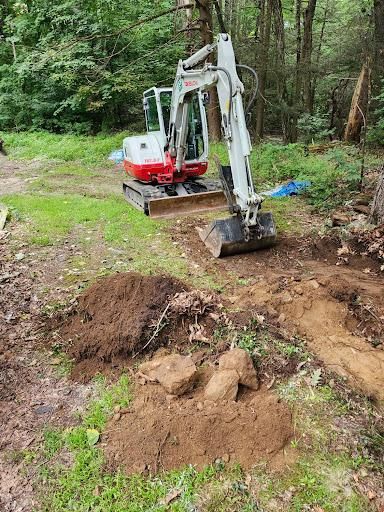 Landscape Installation for Landscape Innovations LLC in Torrington, CT