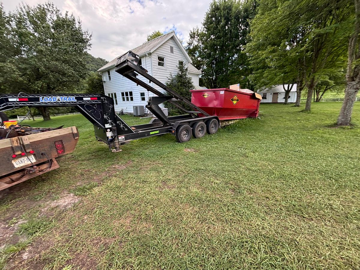 25 Yard Dumpster  for Everything Outdoors in Abingdon, VA