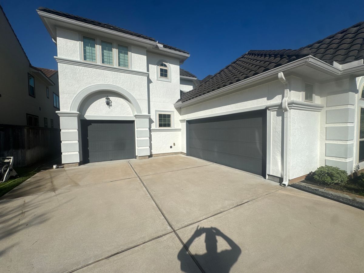Residential Window Cleaning for Power Pressure Wash in Houston, TX